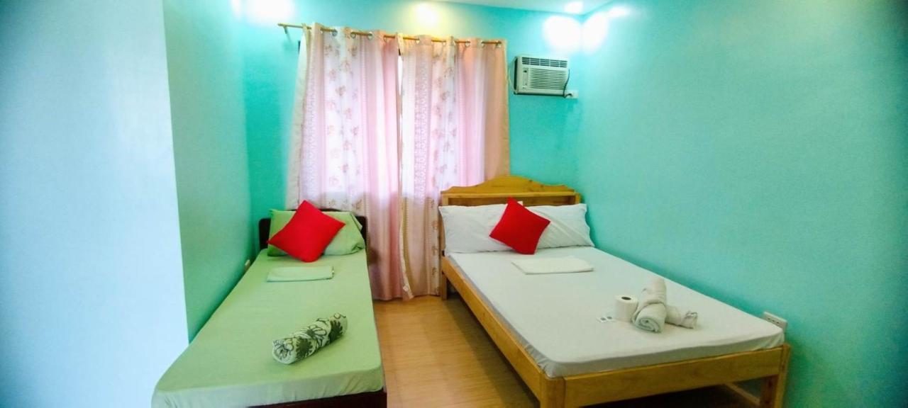 Rna Guesthouse Moalboal Exterior photo