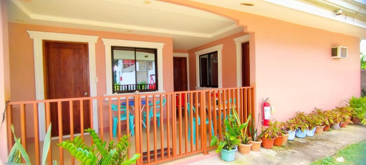 Rna Guesthouse Moalboal Exterior photo
